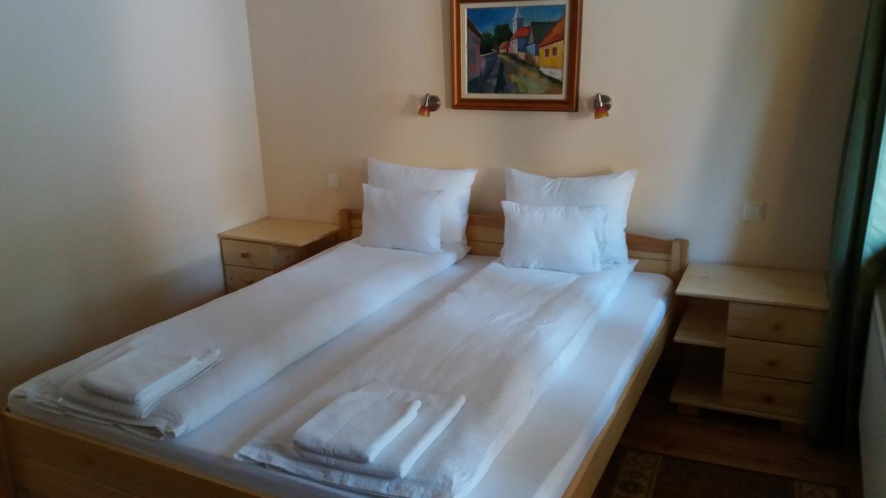 Bed and Breakfast Mofetta Panzio Sintimbru-Bai Экстерьер фото